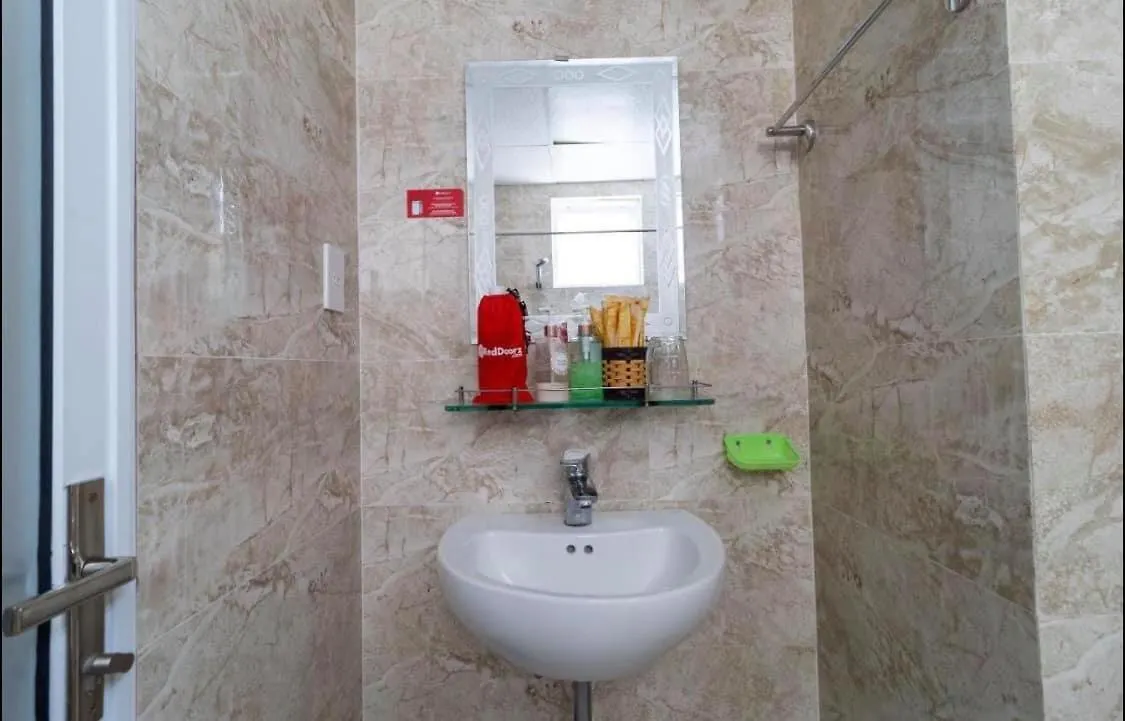 ***  Hotel Khach San Hoang Gia Nha Trang Vietnam