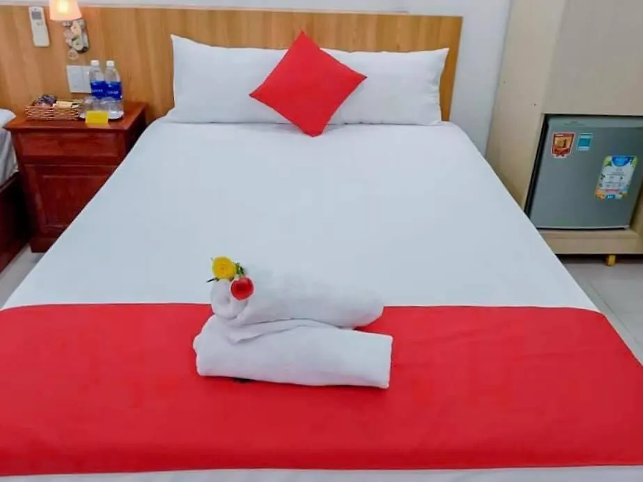 Hotel Khach San Hoang Gia Nha Trang 3*,  Vietnam
